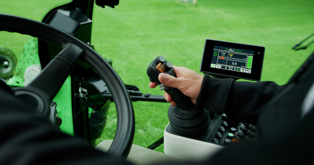 alltrec_8015f_joystick_01.jpg